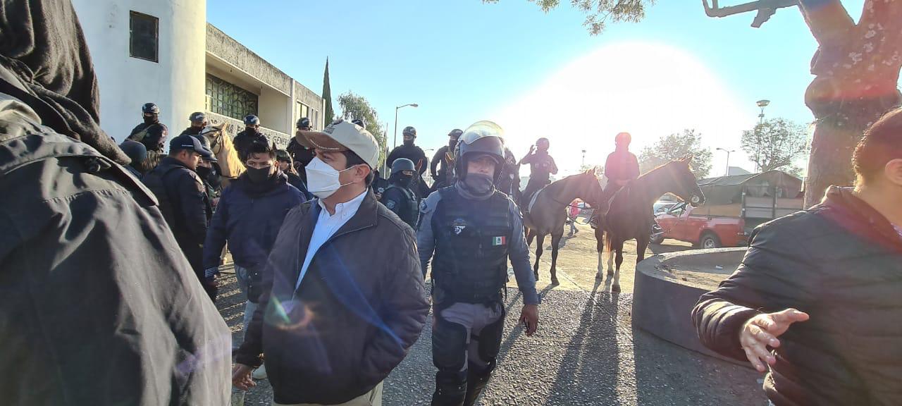 Implementan operativo para inhibir comercio informal en zona terminal ...